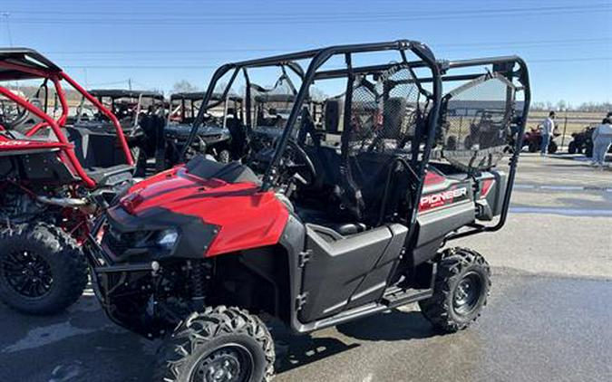2025 Honda Pioneer 700-4