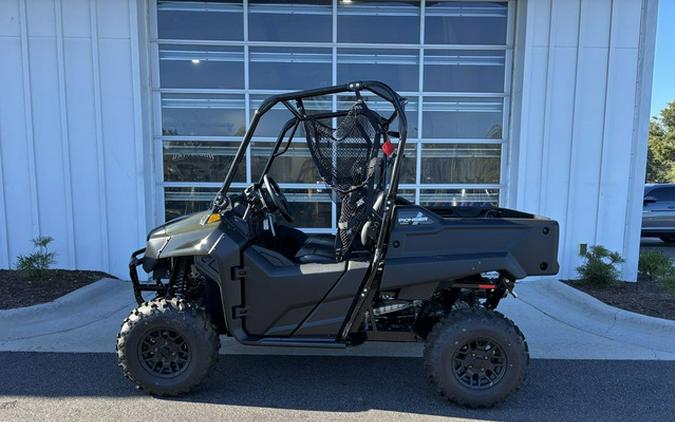 2026 Honda Pioneer 700 Deluxe