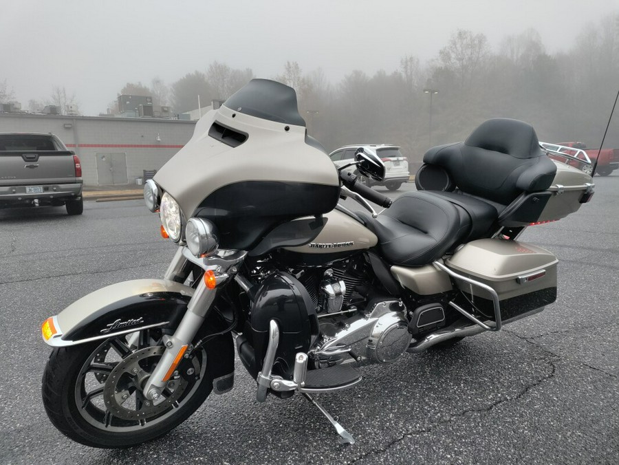 2018 Harley-Davidson Ultra Limited Silver Fortune/Black Tempest