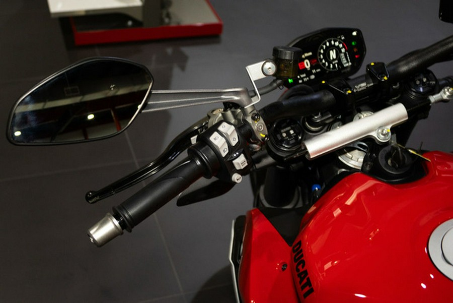 2023 Ducati Streetfighter V2 Ducati Red