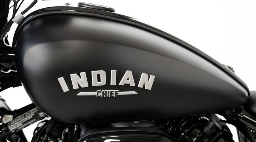 2024 Indian Motorcycle® Sport Chief Black Smoke