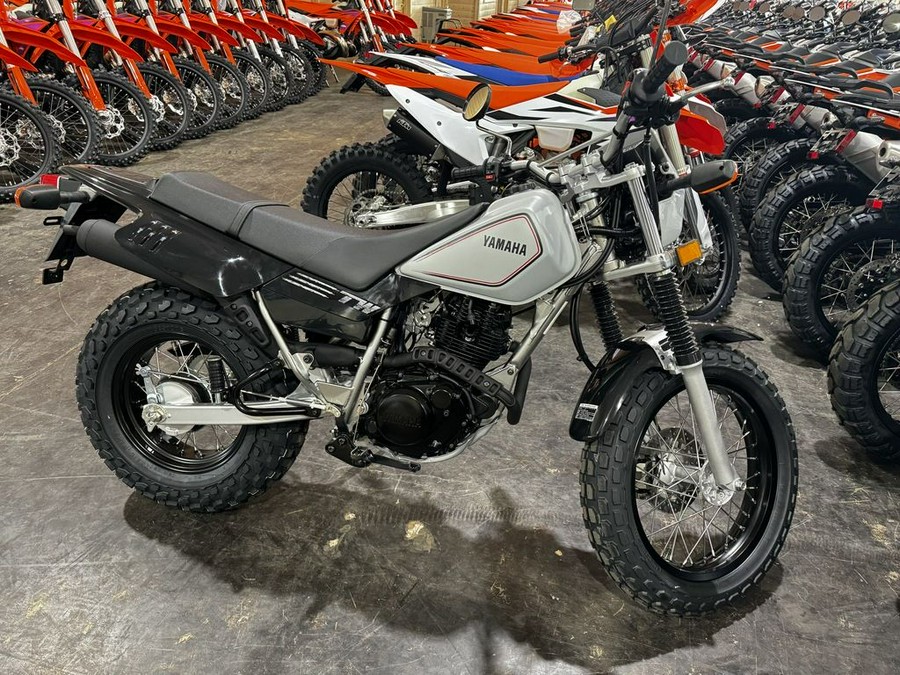 2024 Yamaha TW200