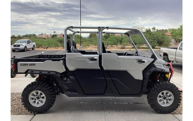 2024 Can-Am Defender MAX X MR With Half-Doors HD10