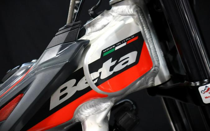 2024 BETA EVO250