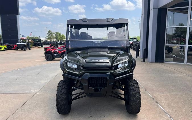 2024 Honda Pioneer 1000-6 Crew Deluxe