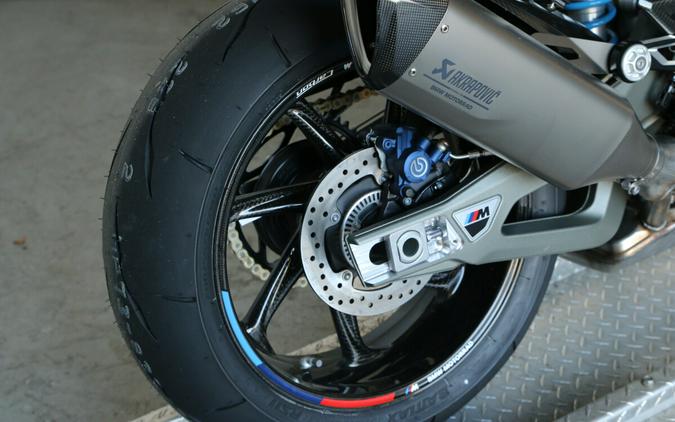 2026 BMW M 1000 R