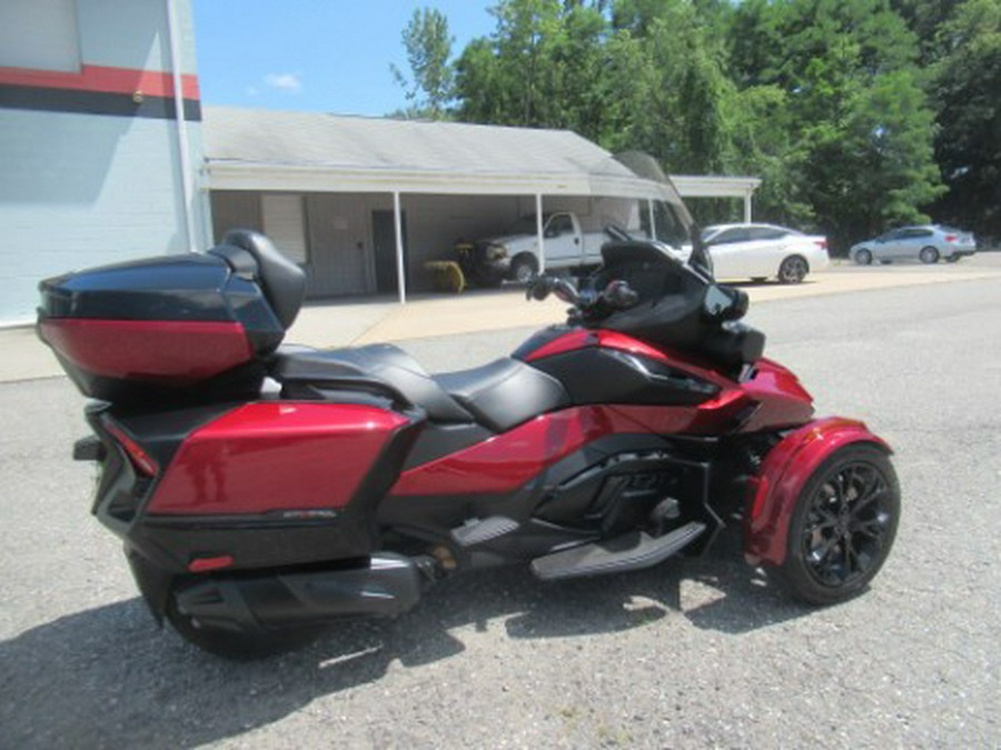 2022 Can-Am Spyder RT Limited