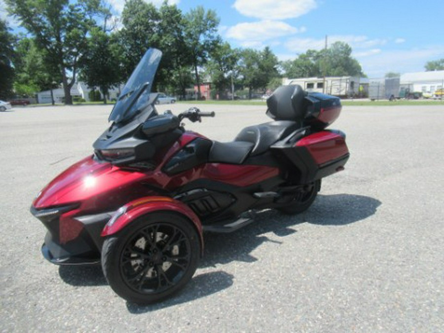 2022 Can-Am Spyder RT Limited