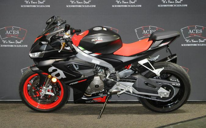 2021 Aprilia RS 660