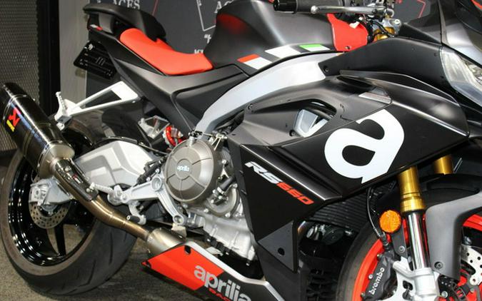 2021 Aprilia RS 660