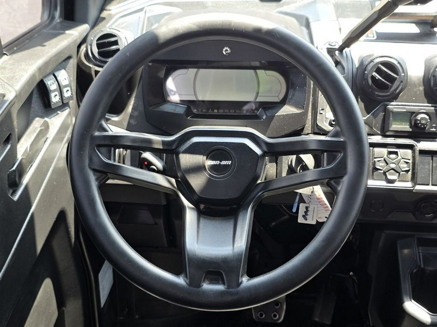 2024 Can-Am Defender MAX Limited HD10