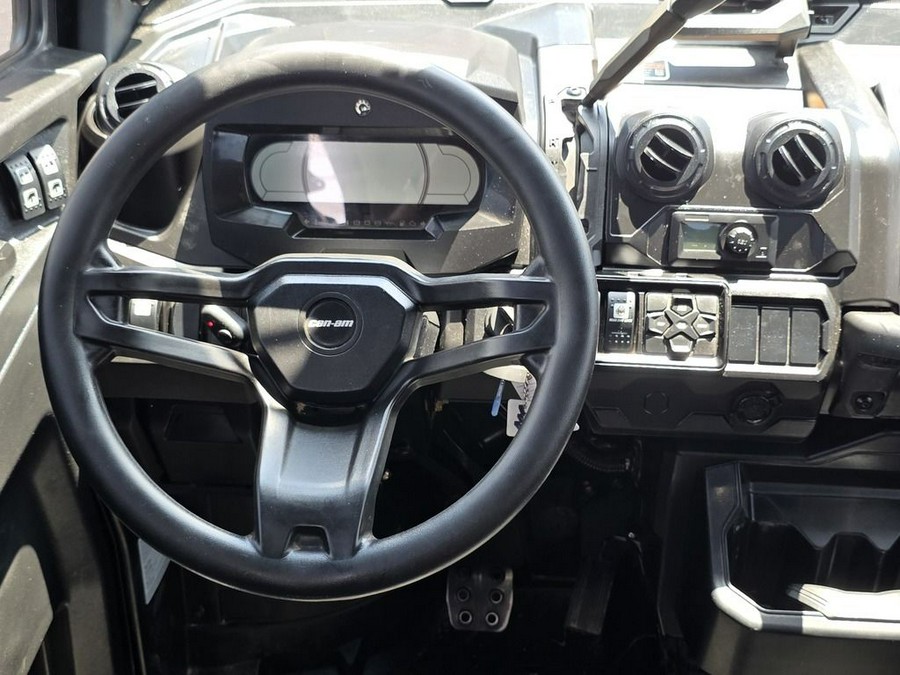 2024 Can-Am Defender MAX Limited HD10