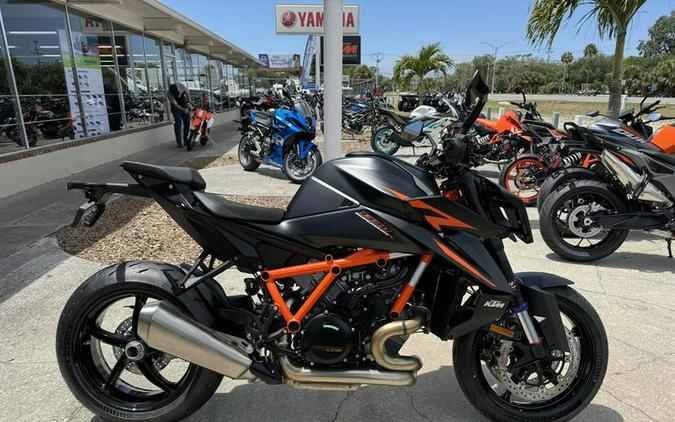 2024 KTM 1390 Super Duke R Evo First Look [17 Fast Facts]