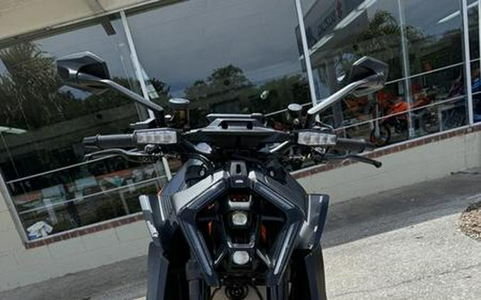 2024 KTM 1390 Super Duke R EVO