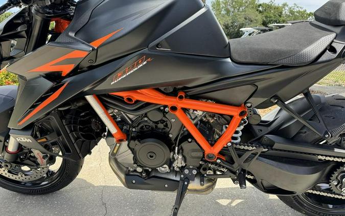 2024 KTM 1390 Super Duke R EVO