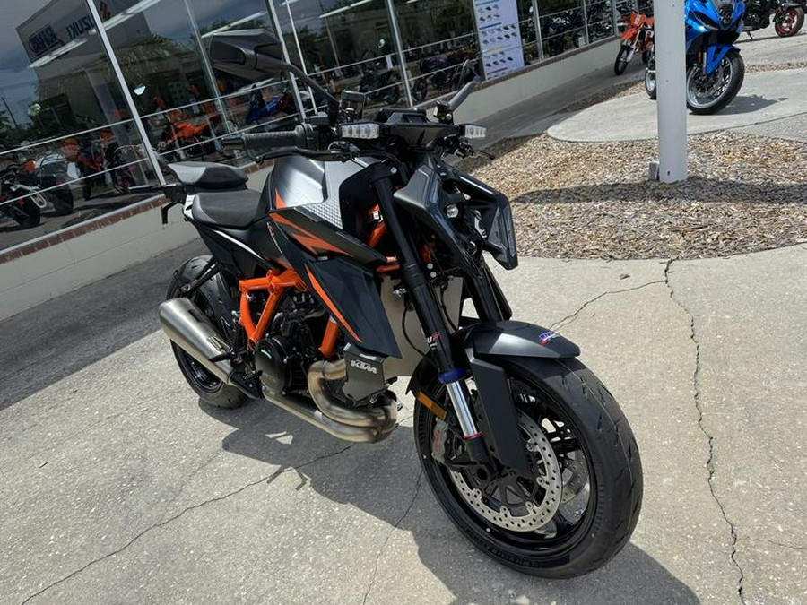 2024 KTM 1390 Super Duke R EVO