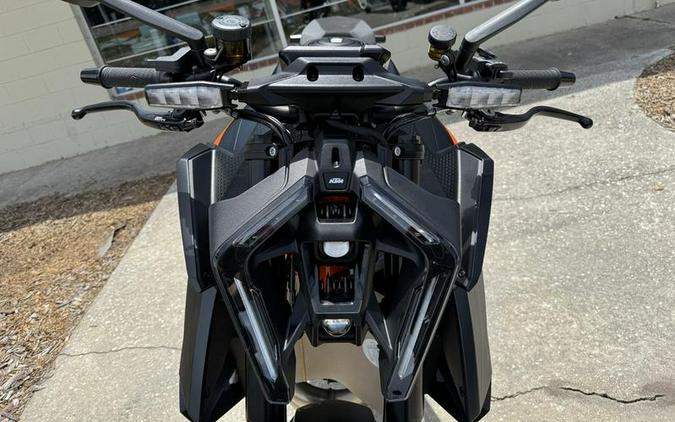 2024 KTM 1390 Super Duke R EVO