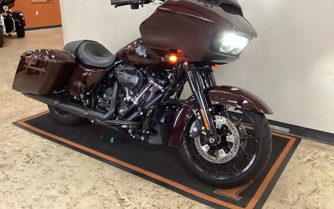 2021 Harley-Davidson Road Glide Special Midnight Crimson FLTRXS