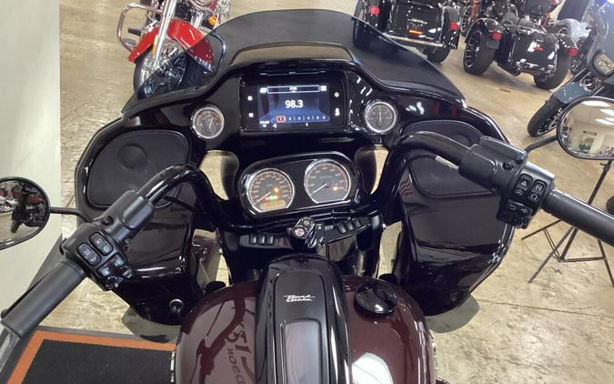 2021 Harley-Davidson Road Glide Special Midnight Crimson FLTRXS