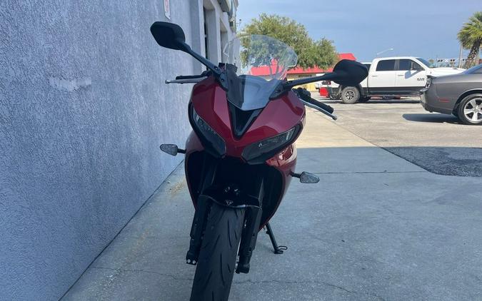 2025 Triumph Daytona 660 Carnival Red/Sapphire Black