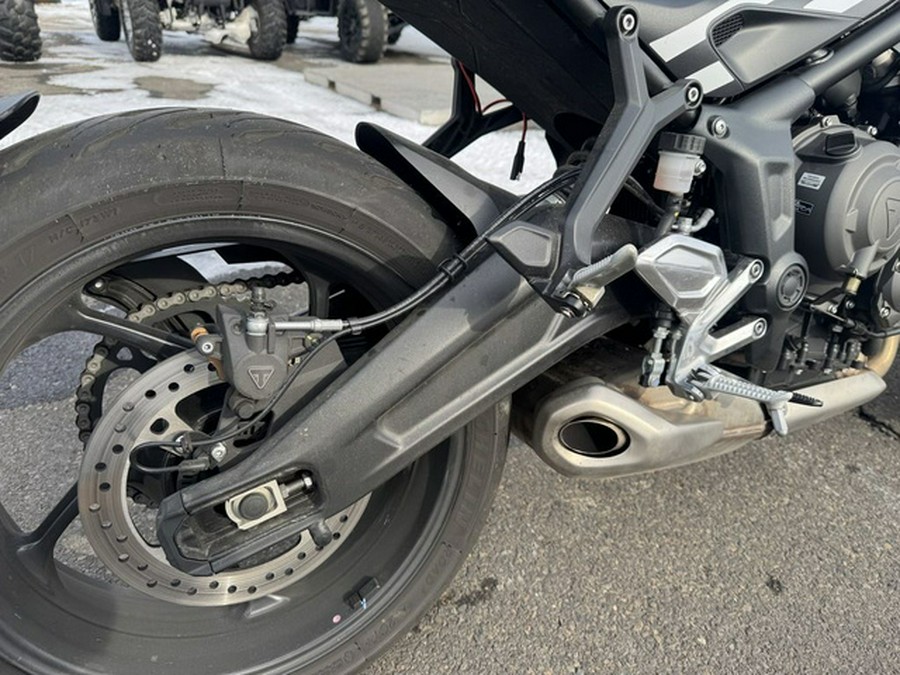 2025 Triumph Trident 660 Diablo RedSapphire Black
