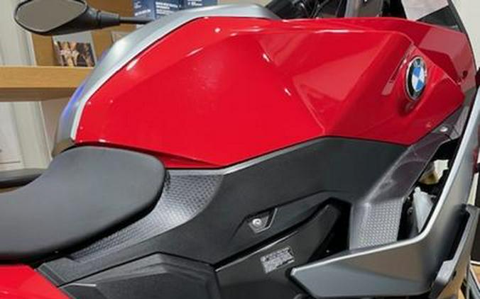 2021 BMW F 900 XR Racing Red