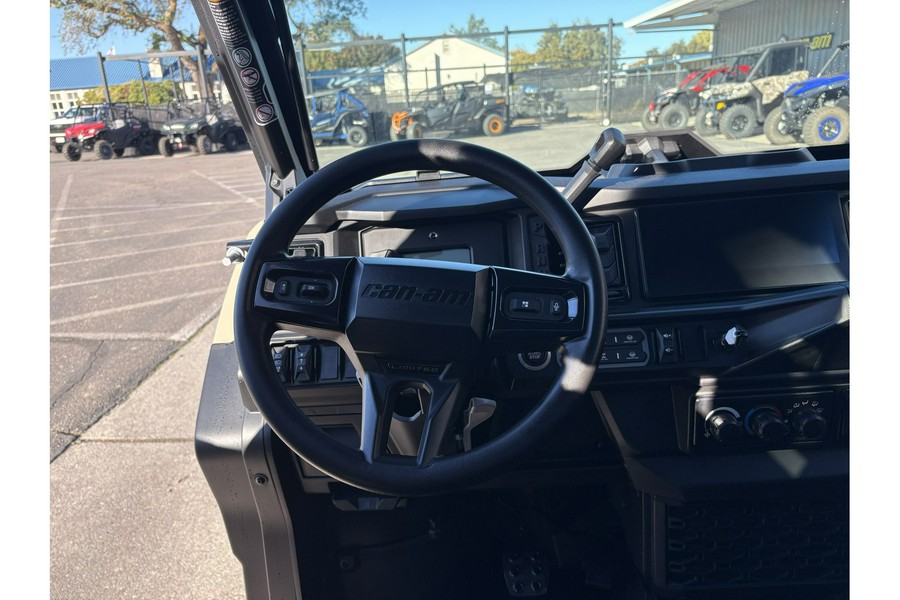 2026 Can-Am Defender Limited HD11