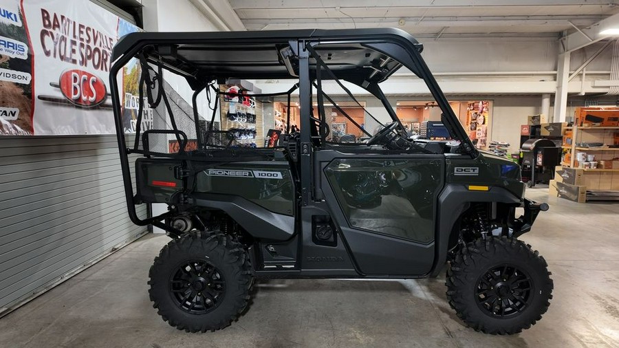 2026 Honda Pioneer 1000-5 Deluxe