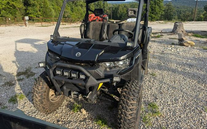 2022 Can-Am® Defender XT HD10