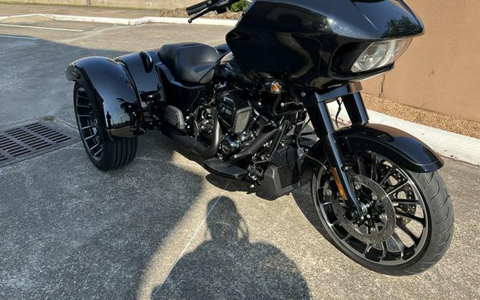 2025 Harley-Davidson FLTRT - Road Glide 3