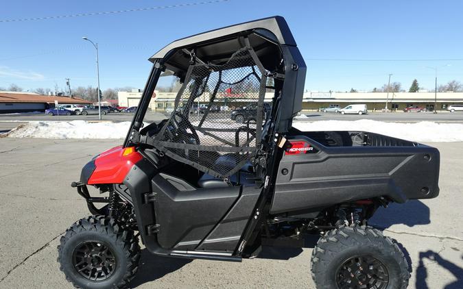 2026 SXS700M2DT Pioneer 700-2 Deluxe - Honda