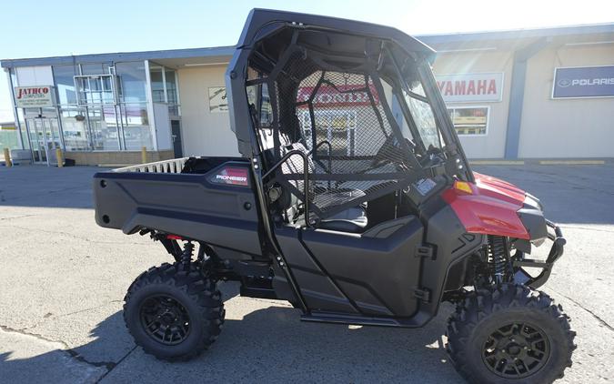 2026 SXS700M2DT Pioneer 700-2 Deluxe - Honda