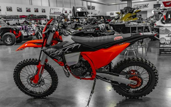 2025 KTM XC 300 W Hardenduro