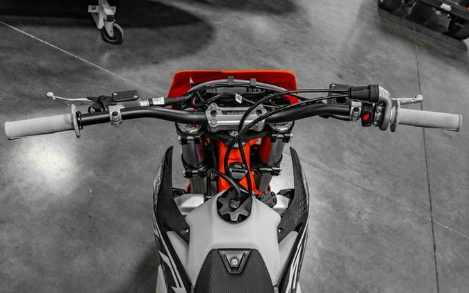 2025 KTM XC 300 W Hardenduro