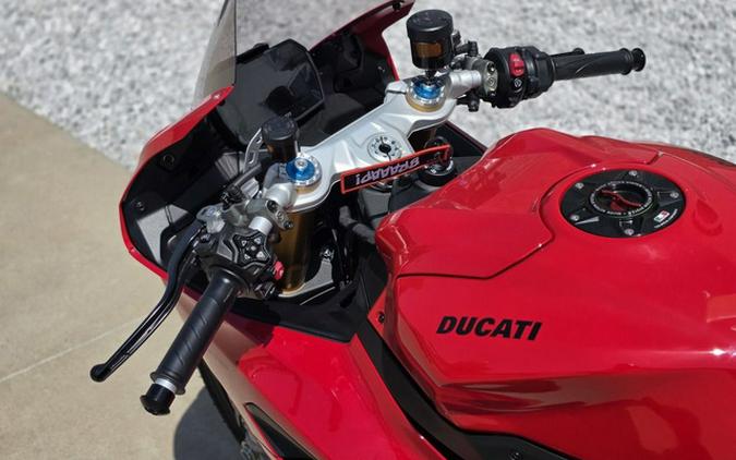 2025 Ducati Panigale V2 S