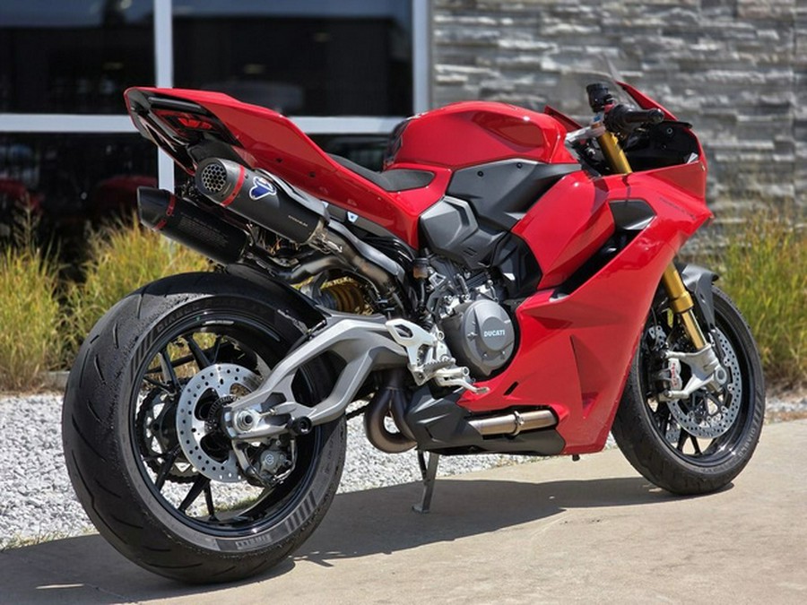 2025 Ducati Panigale V2 S