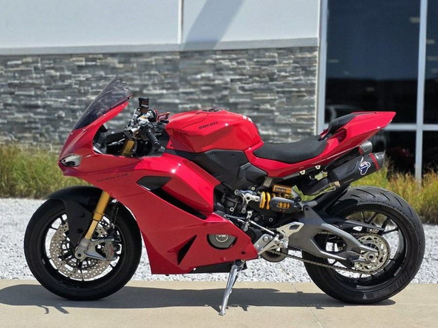 2025 Ducati Panigale V2 S