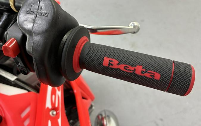 2027 Beta Motorcycles Xtrainer 200