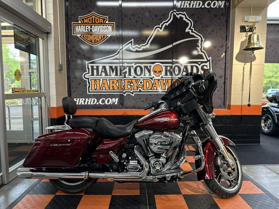 2015 Harley-Davidson Street Glide® Base