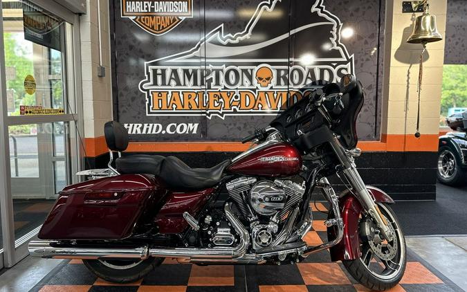 2015 Harley-Davidson Street Glide® Base