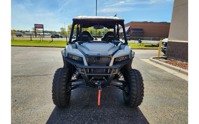 2024 Polaris Industries GENERAL XP4 1000 ULTIMATE