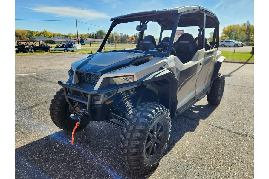 2024 Polaris Industries GENERAL XP4 1000 ULTIMATE