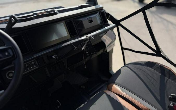 2026 Can-Am® Defender MAX LONE STAR HD11