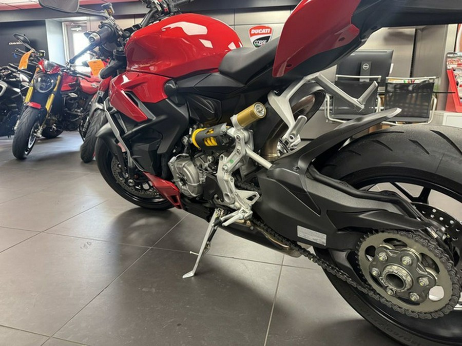 2023 Ducati Streetfighter V2 Ducati Red
