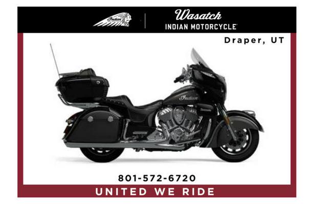 2024 Indian Motorcycle® Roadmaster® Black Metallic/Titanium Metallic