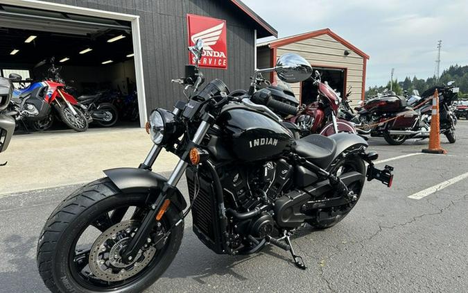 2025 Indian Scout Sixty Bobber Black Metallic