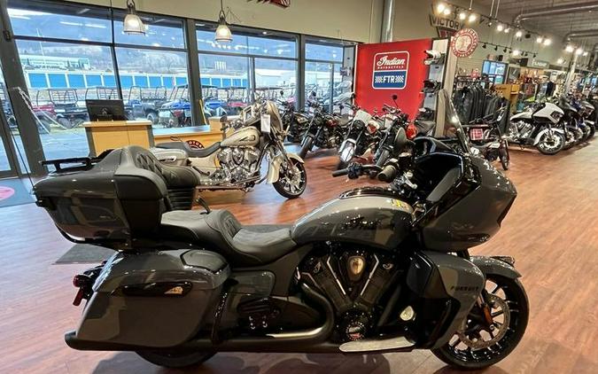 2024 Indian Motorcycle® Pursuit® Dark Horse® with PowerBand Audio Package Stealth Gray