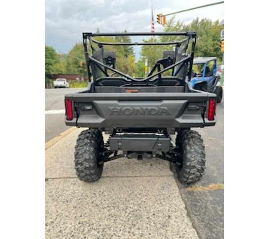 2025 Honda® Pioneer 1000