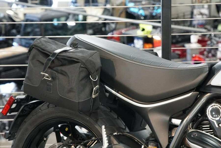 2022 Ducati Scrambler Icon Dark