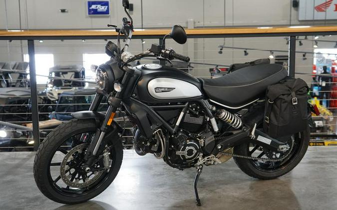 2022 Ducati Scrambler Icon Dark